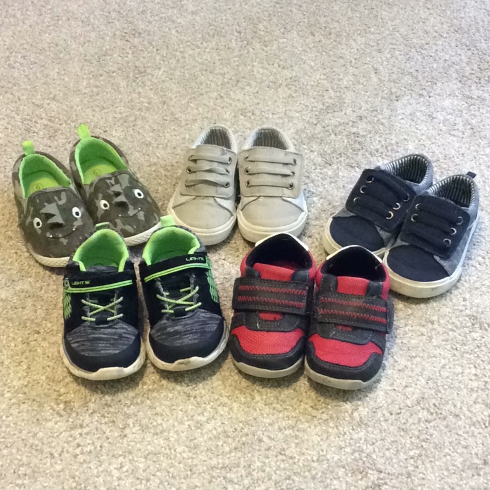 Toddler boy’s size 6 shoe bundle